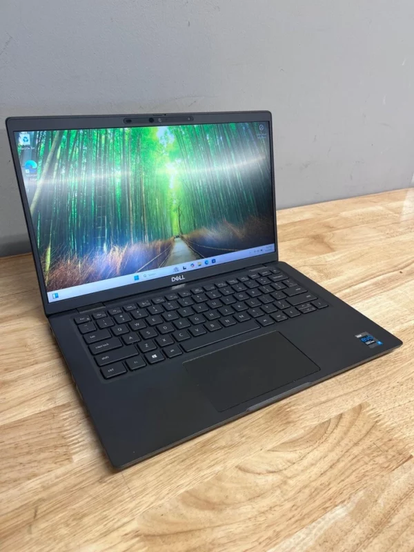 Dell Latitude 7420 14"